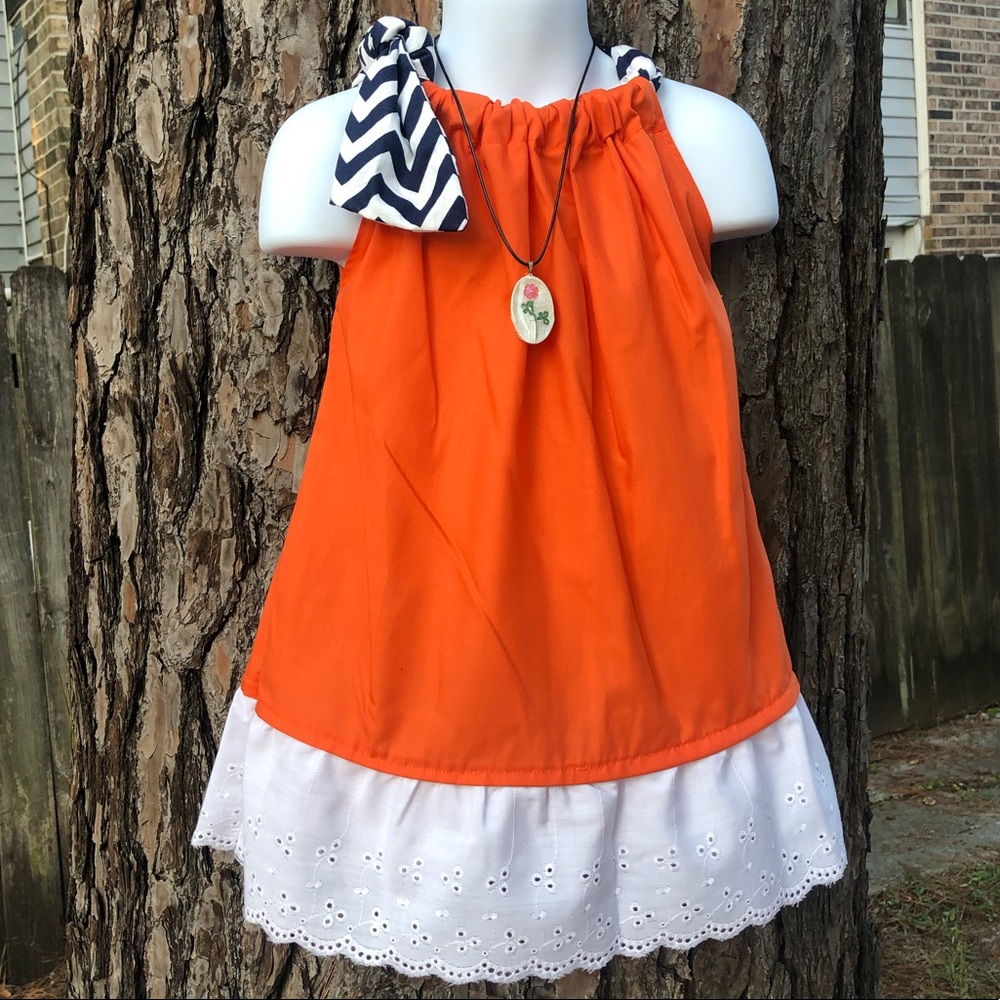 Handmade girl’s dress 👗